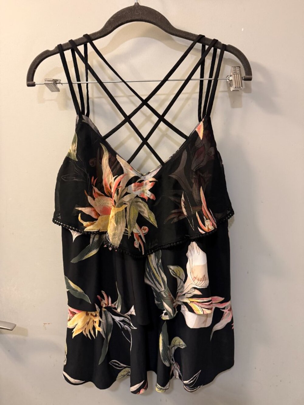 White House Black Market Floral Tiered Strappy Tank Top Boho Size M - Picture 3 of 6